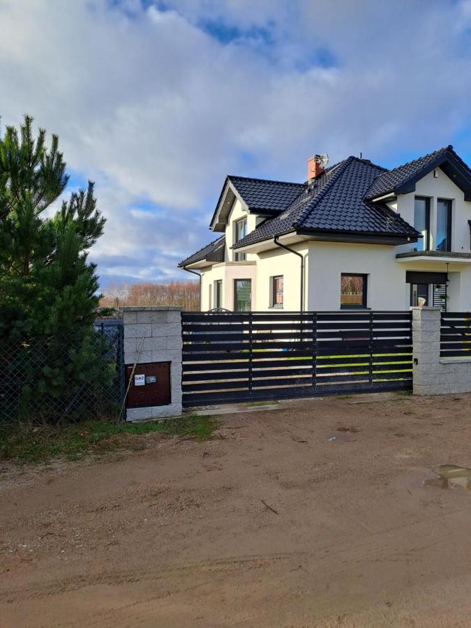 Nadmorski Dom Pod Lasem Mieroszyno Exterior foto